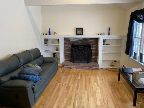 8 Matthews Lane Yarmouth MA 02664