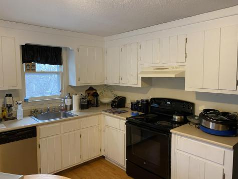 8 Matthews Lane Yarmouth MA 02664