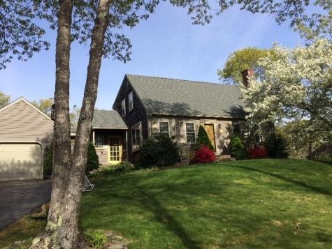 19 Strawberry Hill Road Plymouth MA 02360