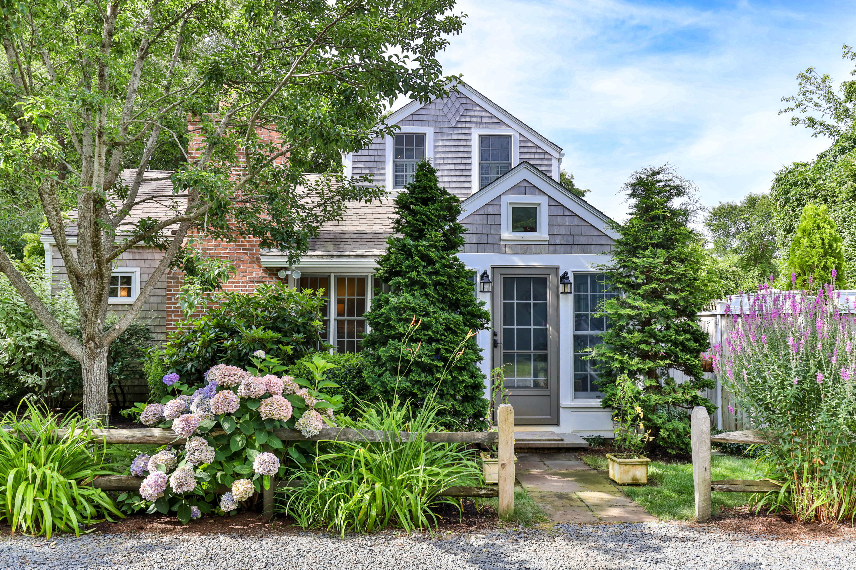 Cape Cod Real Estate 10 Commercial Street, Provincetown MA MLS