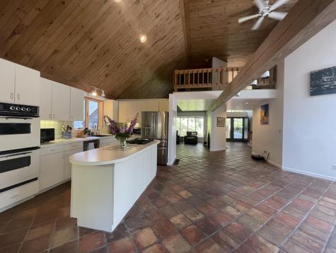 87 Tracey Road Barnstable MA 02635