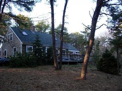 Wellfleet MA 02667