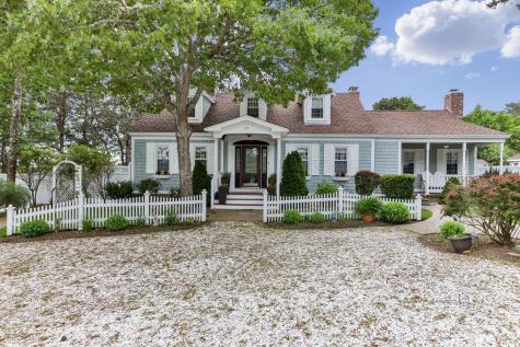 29 Lower County Road Dennis MA 02670