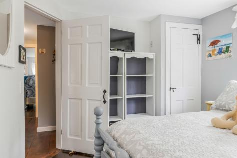 29 Lower County Road Dennis MA 02670