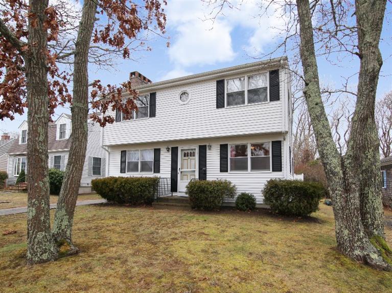 26 Worcester Court Falmouth MA 02540