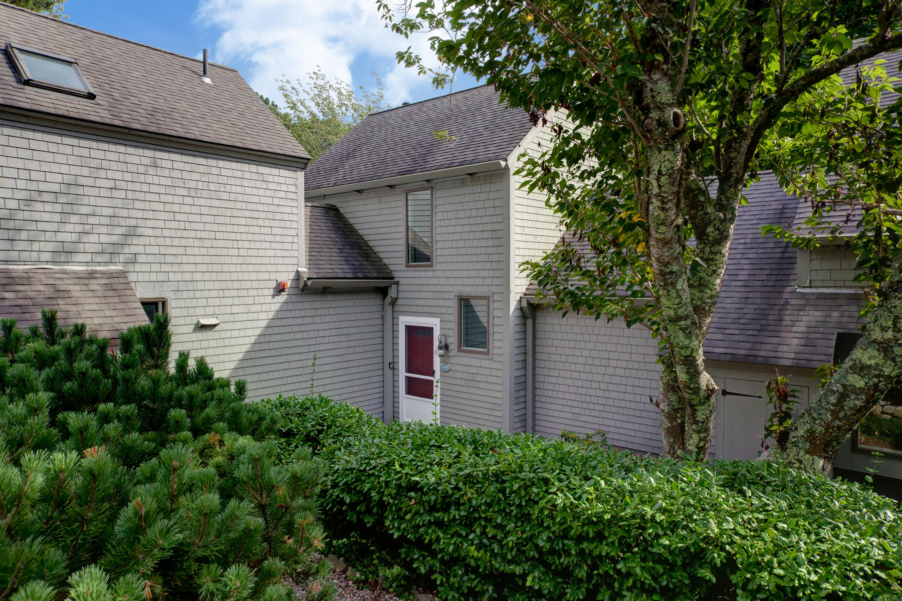 68 Mid-iron Way Mashpee MA 02649