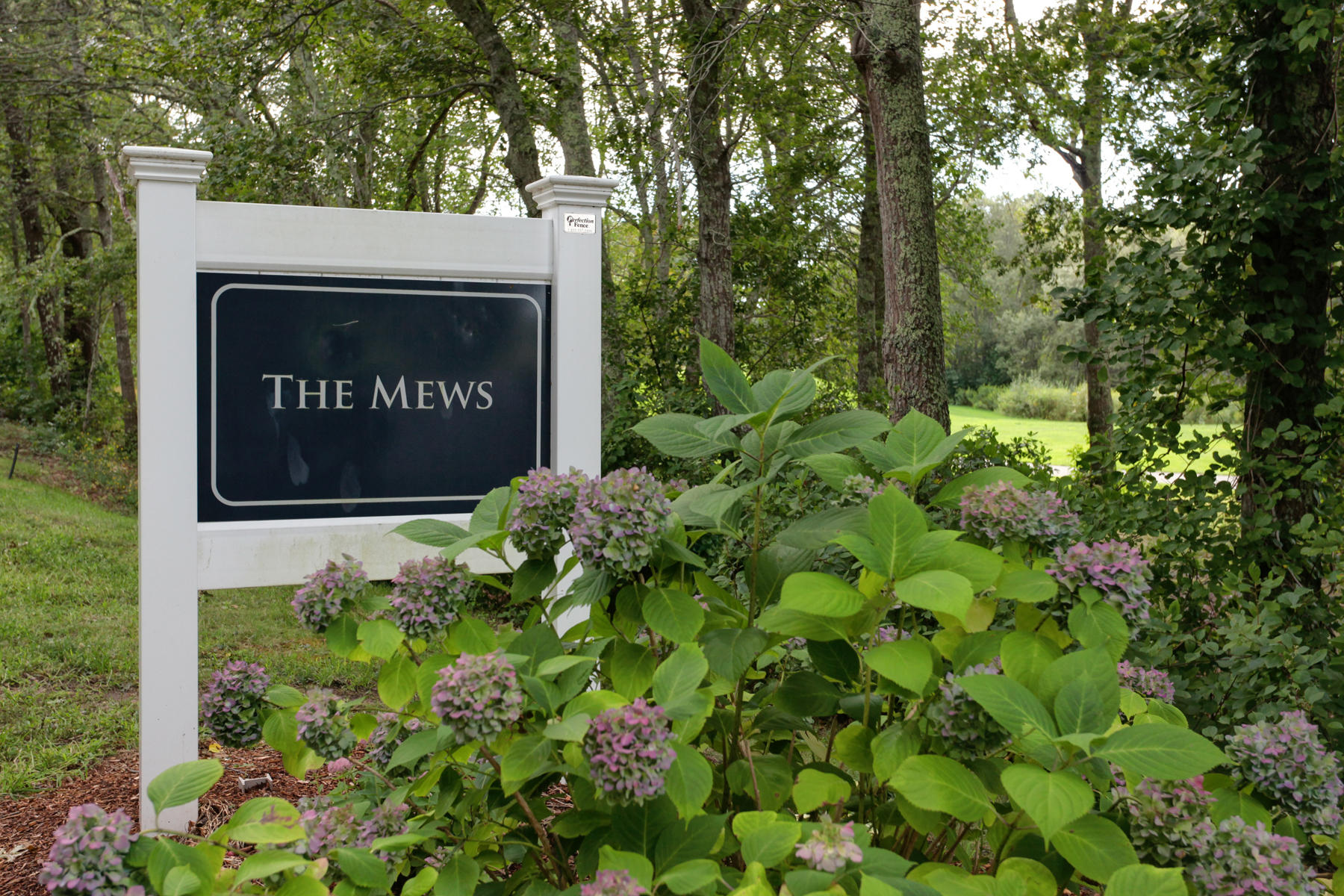68 Mid-iron Way Mashpee MA 02649