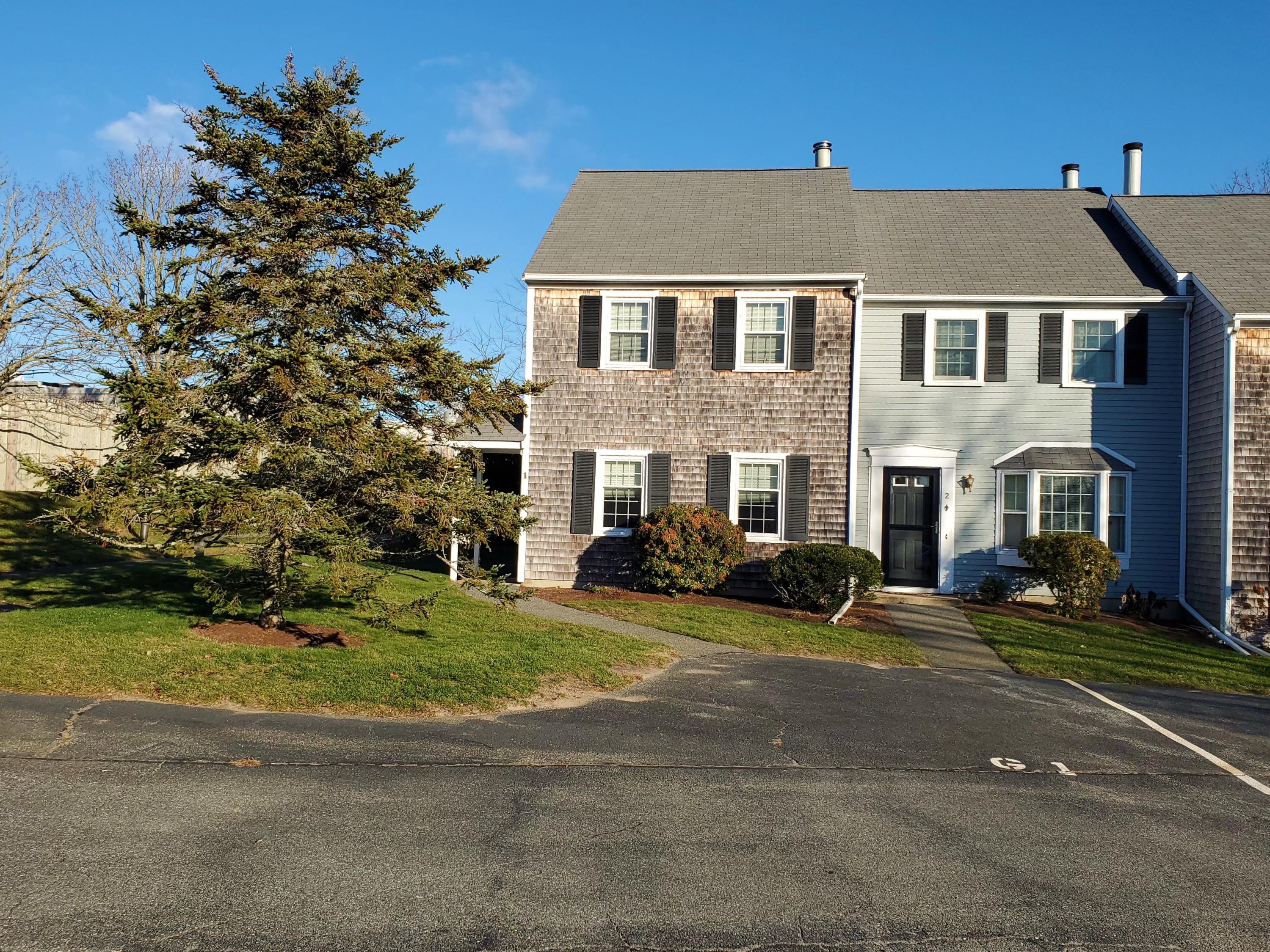 55 Old Colony Way, Orleans