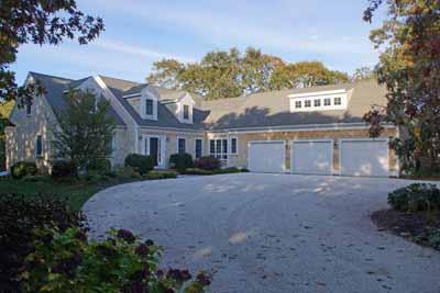 92 Hoyt Road Harwich MA 02646