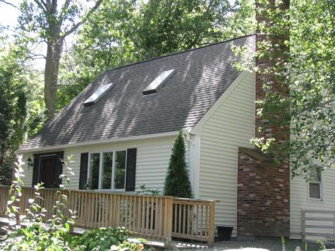16 Woodland Avenue Mashpee MA 02649