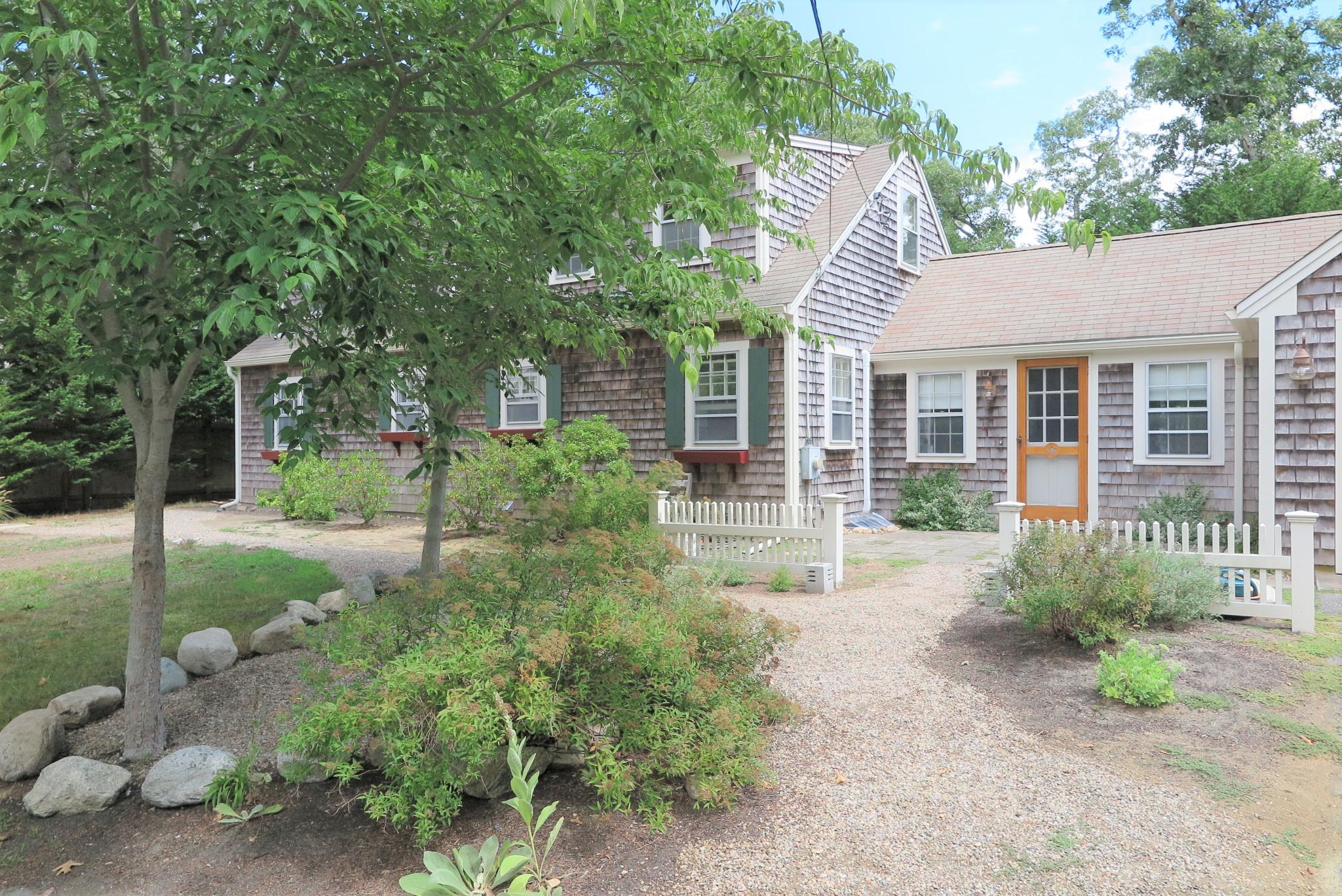 9 Berry Way Harwich MA 02671