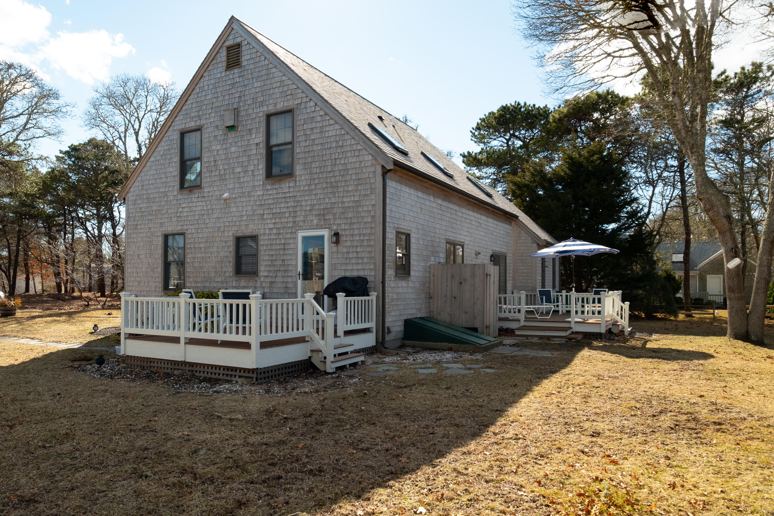 140 Pleasant Street Chatham MA 02659