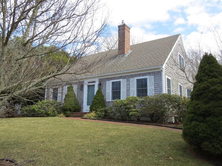 16 Parliament Drive Chatham MA 02650