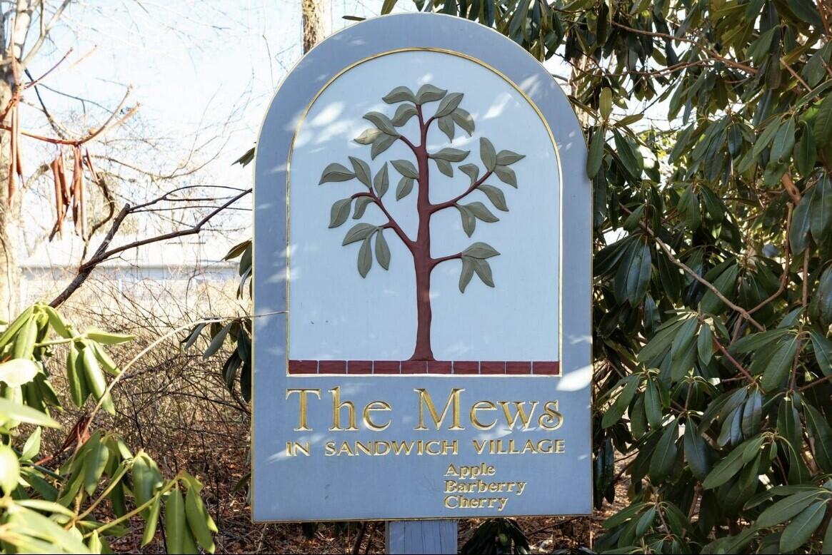 3 Barberry Mew Sandwich MA 02563