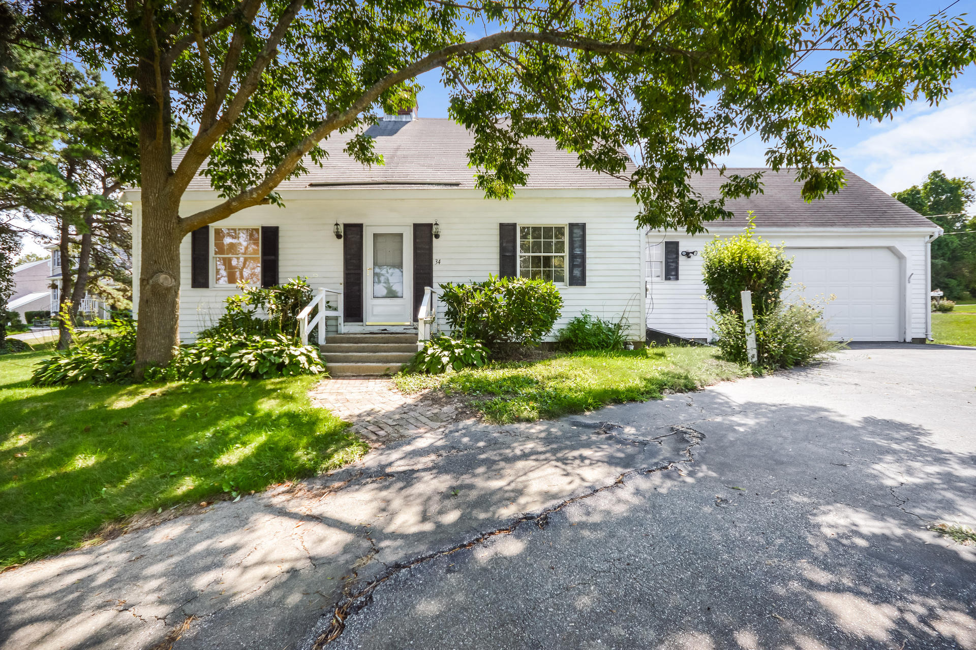 34 Town Neck Road Sandwich MA 02563