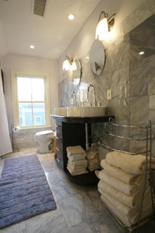 11 Cottage Street Provincetown MA 02657
