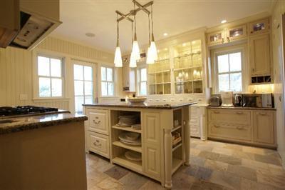 11 Cottage Street Provincetown MA 02657