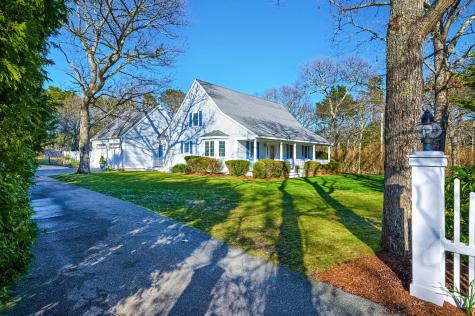 76 Pine Street Yarmouth MA 02675