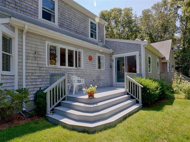 20 Daniels Road Falmouth MA 02540