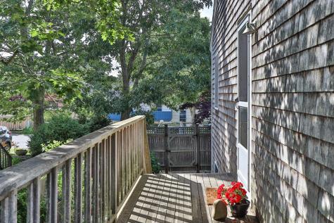 9 Nelson Avenue Provincetown MA 02657