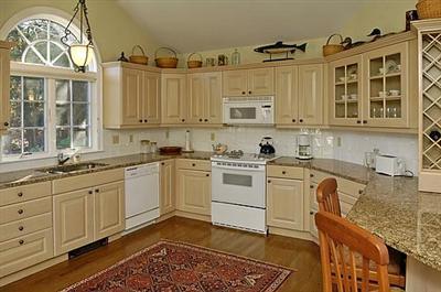 Falmouth MA 02574