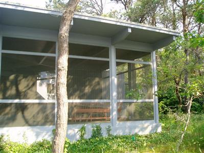 Wellfleet MA 02667