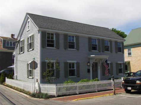 114 Commercial Street Provincetown MA 02657