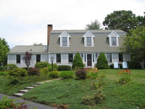 15 Brookside Circle Mashpee MA 02649