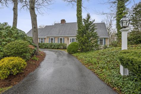 6 Clear Pond Road Falmouth MA 02540
