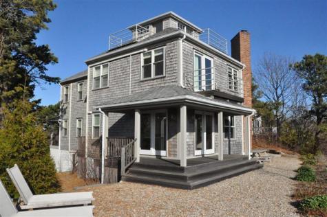 67 Bayberry Avenue Provincetown MA 02657