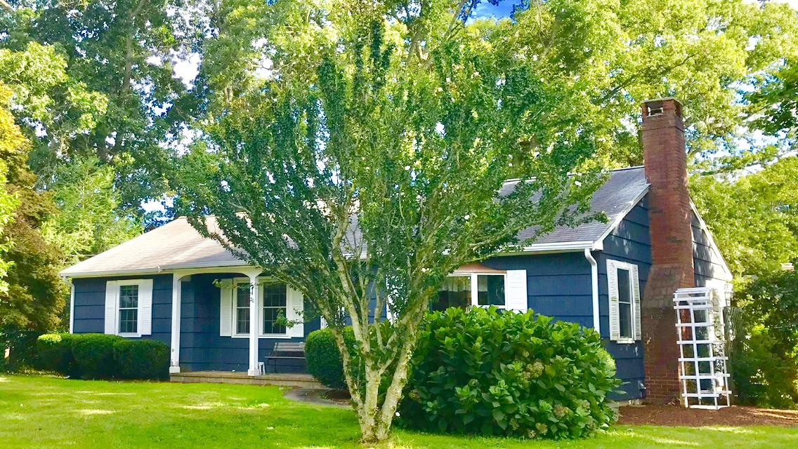 20 Burbank Street Sandwich MA 02563