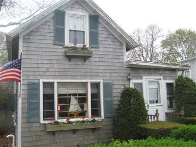 21 Crescent Avenue Falmouth MA 02540