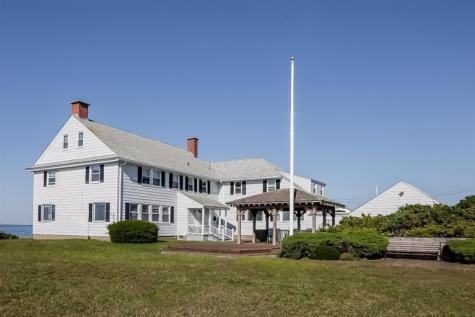 32 New Hampshire Avenue Yarmouth MA 02673