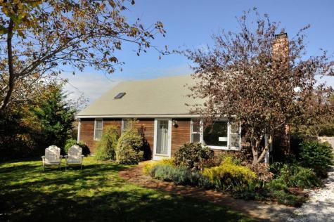 84 Bayberry Avenue Provincetown MA 02657