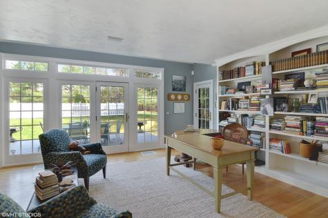 45 Carriage Lane Yarmouth MA 02675