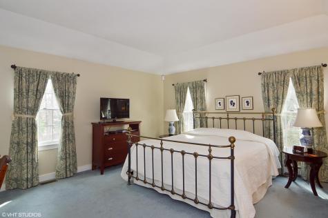 45 Carriage Lane Yarmouth MA 02675