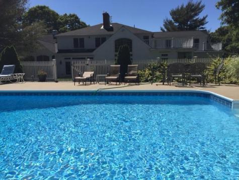 45 Carriage Lane Yarmouth MA 02675