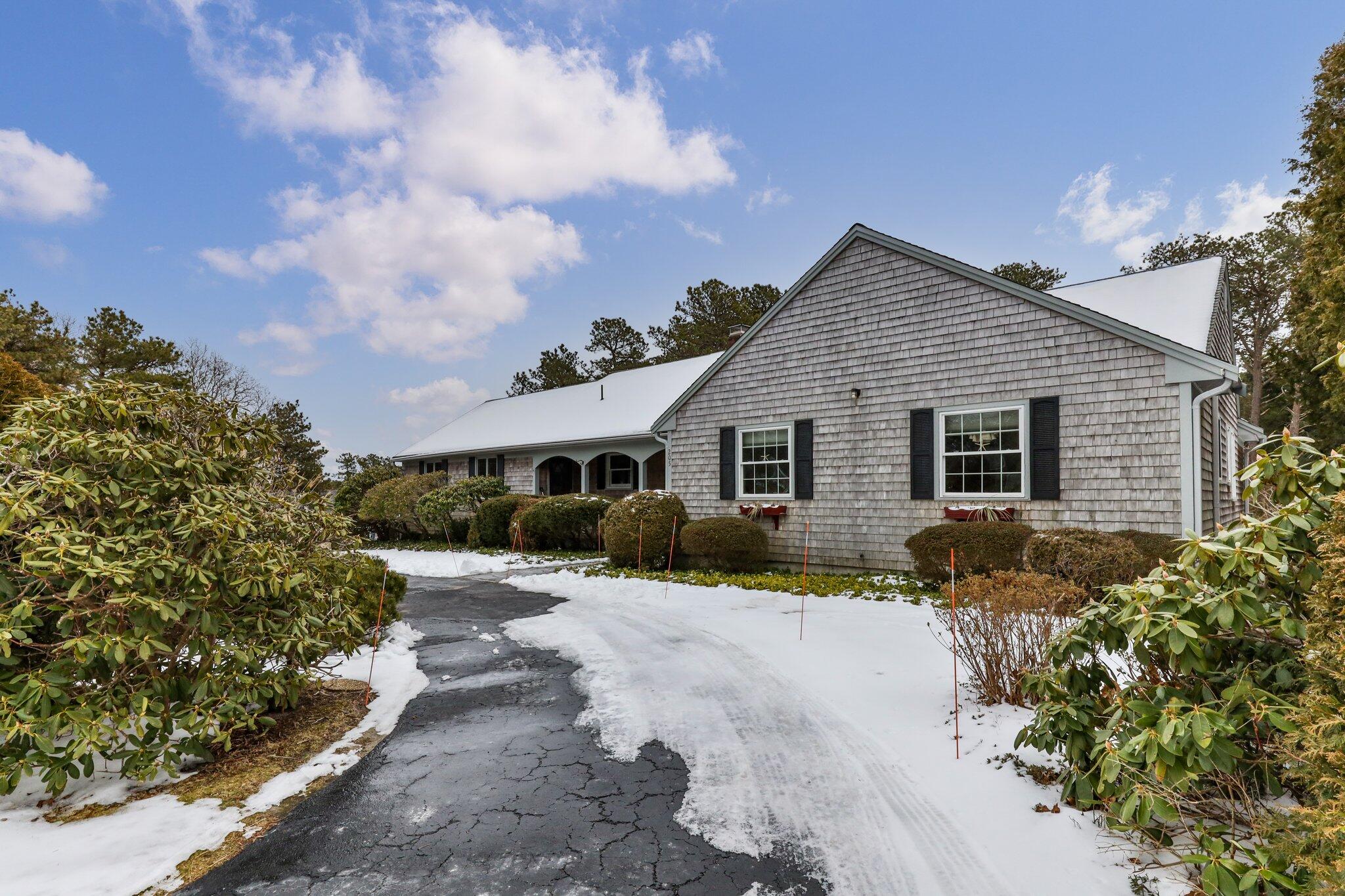 205 Greenland Circle Dennis MA 02641