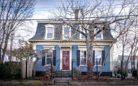 151 Bradford Street Provincetown MA 02657