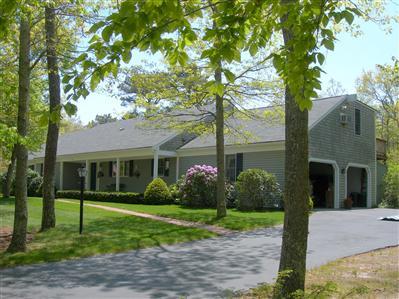 Brewster MA 02631