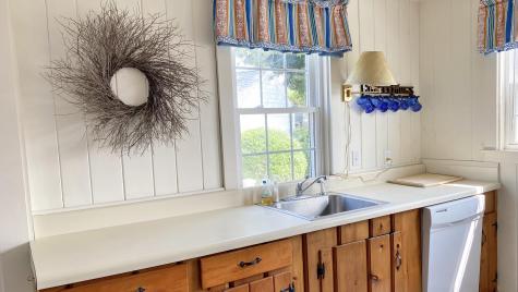 96 South Shore Drive Yarmouth MA 02664