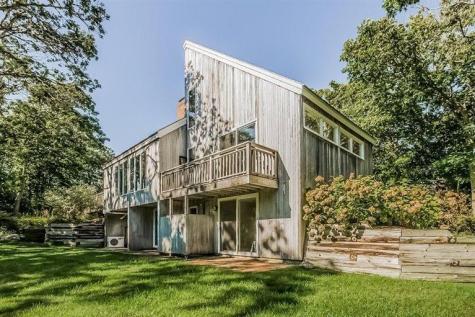 129 Attucks Chatham MA 02633