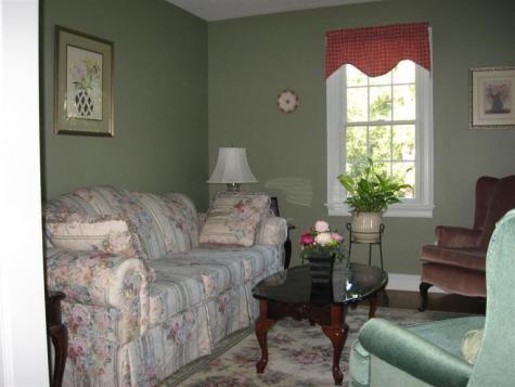 33 Featherbed Lane Dennis MA 02638