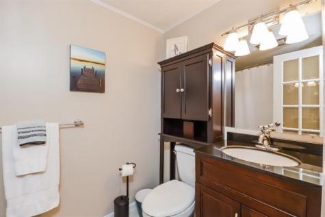 93 Falmouth Heights Road Falmouth MA 02540