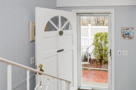 93 Falmouth Heights Road Falmouth MA 02540