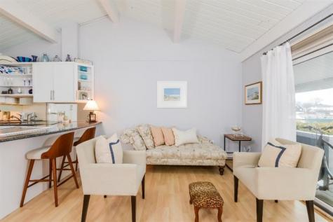 93 Falmouth Heights Road Falmouth MA 02540