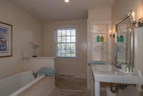 201 Scudders Lane Barnstable MA 02630