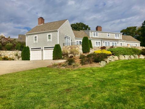 88 Hilliard's Hayway Barnstable MA 02668