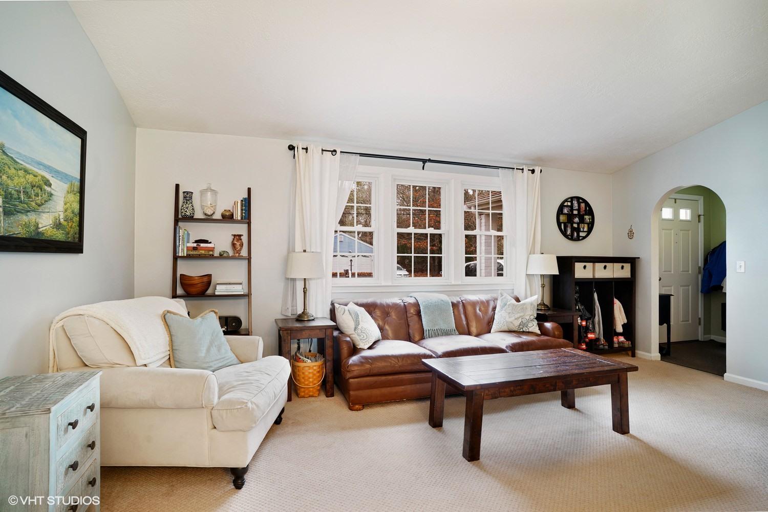 16 Foxglove Road Barnstable MA 02632