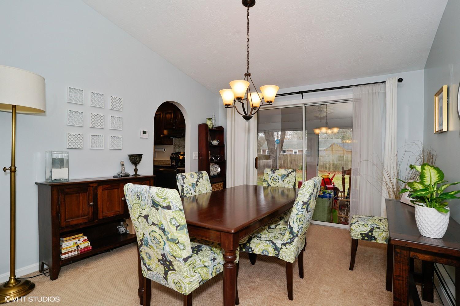 16 Foxglove Road Barnstable MA 02632